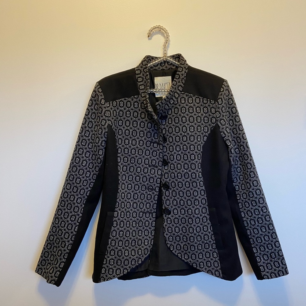 BB Dakota |  Fitted Jacket